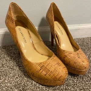 Gianni Bini Platform Heels